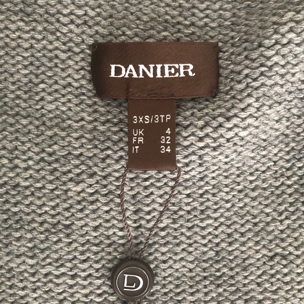 Jacket - Picture 4 of 4